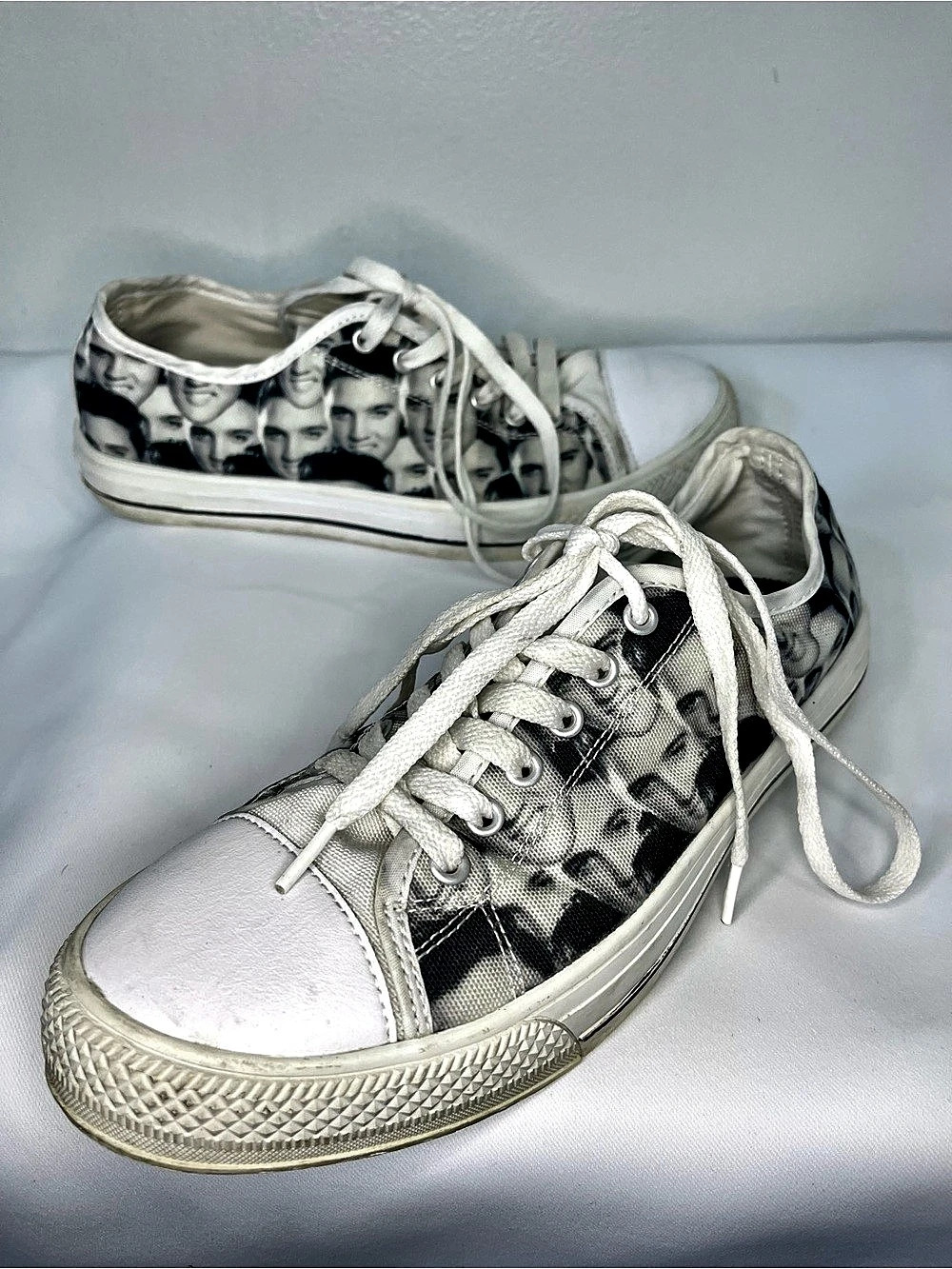 HM Elvis Presley Portrait Collage Canvas Sneakers Size Black White Graphic Shoe